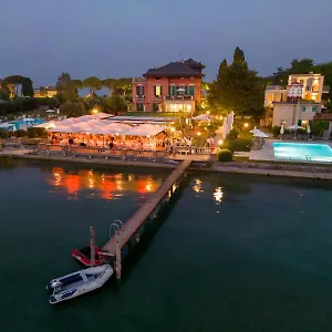 2* فندق Pioppi