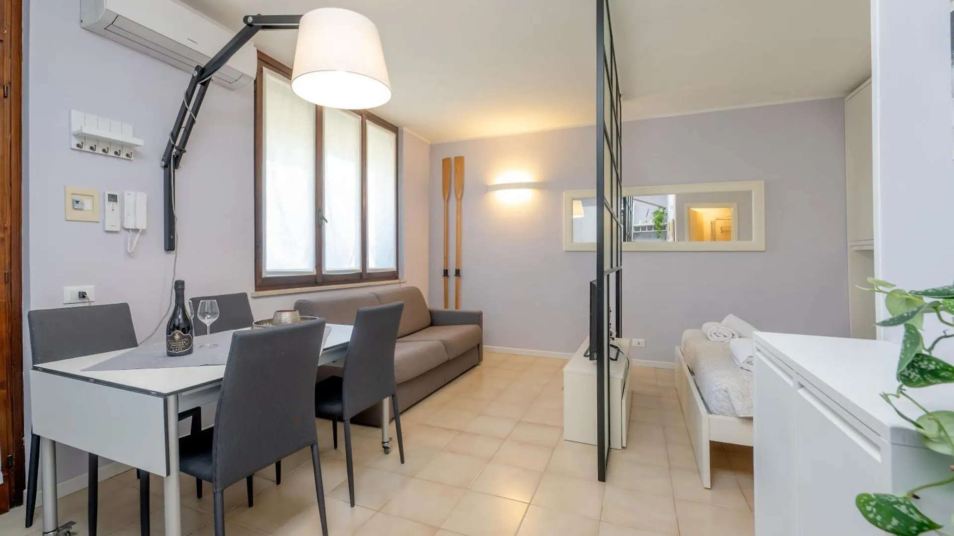 Ferienwohnung Casa Lugana 9 - Monolocale Con Piscina Fronte Lago Sirmione